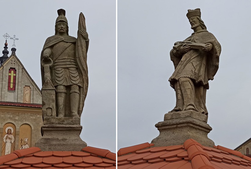 Figury św. Floriana i św. Jana Nepomucena przy bramie kościelnej Figury św. Floriana i św. Jana Nepomucena przy bramie kościelnej