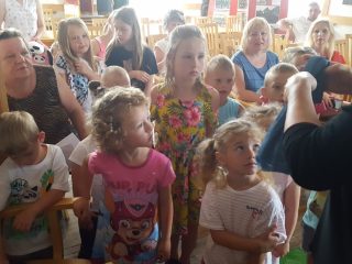 „Mysz miejska i mysz wiejska” – „Czytanie łączy pokolenia” - zdjęcie 3