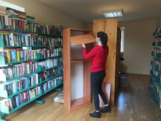 ... za zamkniętymi drzwiami biblioteki? - zdjęcie 1