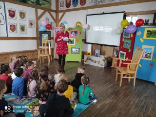 Wizyta dzieci z Przedszkola w Jasienicy - zdjęcie 6