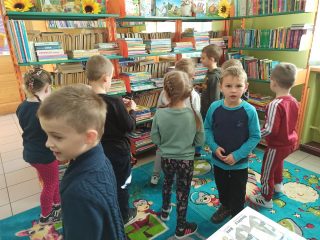 Poznajemy pracę bibliotekarza - zdjęcie 25