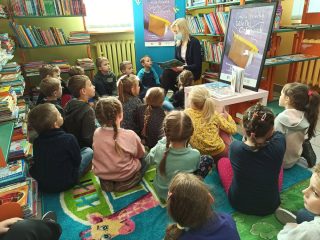 Poznajemy pracę bibliotekarza - zdjęcie 28