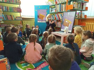 Poznajemy pracę bibliotekarza - zdjęcie 32