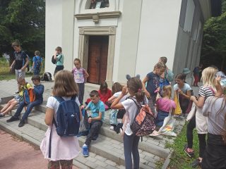 Deszcz "zaczekał", aby uczestnicy sułkowickiej Akcji Lato mogli przejść trasę "Sułkowickiego Śtupania" - zdjęcie 12