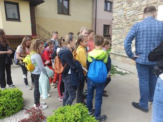 "Moje miasto Sułkowice" - spacer tematyczny dla klasy III B ze Szkoły Podstawowej nr 2 w Sułkowicach - zdjęcie 18