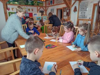 Pierwsze spotkanie szkoleniowe do konkursu - Palcem po mapie... - zdjęcie 9