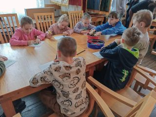 Pierwsze spotkanie szkoleniowe do konkursu - Palcem po mapie... - zdjęcie 15