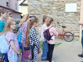Spacer tematyczny z dziećmi z Harbutowic - zdjęcie 6