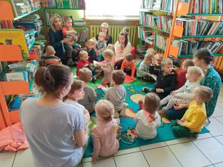 Najmłodsi w Bibliotece - zdjęcie 2