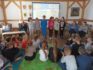 Spotkanie czytelnicze dla uczniów klasy III a i b Szkoły Podstawowej nr 1 w Sułkowicach - zdjęcie 9