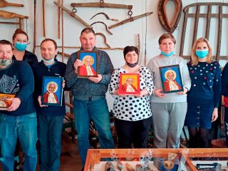 Praca nad "ikoną" św. Jana Pawła II zakończona - zdjęcie 8