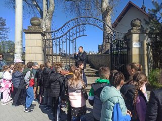 Dawne zawody - "Spotkań z historią" dla klasy 1a i 1b - zdjęcie 5