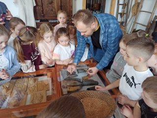 Spotkanie z historią dla klasy 1 A i 1 B - zdjęcie 14