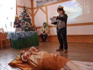 Spotkanie teatralno-muzyczne w Izbie Tradycji - zdjęcie 13