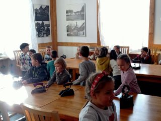 Jaka jest historia żelazka i elektryczności? - zdjęcie 10