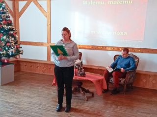 Świąteczne spotkanie WTZ i ŚDS w Izbie Tradycji - zdjęcie 22