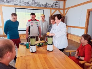 Smacznie i zdrowo zajęcia o zdrowym odżywianiu - zdjęcie 24