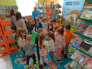 Biblioteka moje ulubione miejsce - zdjęcie 26
