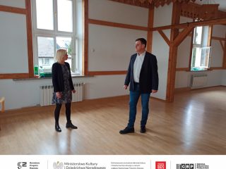Przegląd prac modernizacyjnych w Gminnej Bibliotece Publicznej - zdjęcie 1