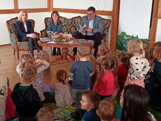 Świąteczne spotkanie dla przedszkolaków - zdjęcie 7