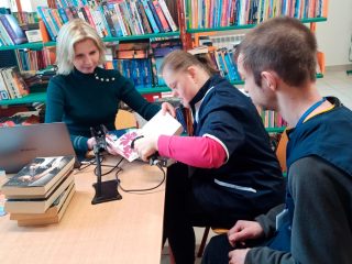 Kolejny dzień praktyk w bibliotece - zdjęcie 2