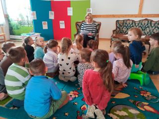 Narysujmy bajkę - tworzymy książeczkę z obrazkami - zdjęcie 1