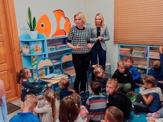 Klub Małego Czytelnika zainaugurowany z Przedszkolem Samorządowym nr 2 w Sułkowicach - zdjęcie 7