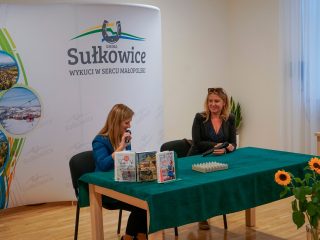 Spotkanie autorskie z Magdaleną Wolińską-Riedi - zdjęcie 4