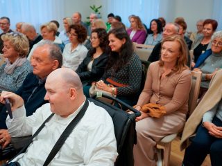 Spotkanie autorskie z Magdaleną Wolińską-Riedi - zdjęcie 6