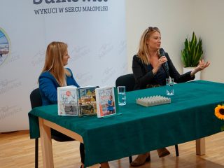Spotkanie autorskie z Magdaleną Wolińską-Riedi - zdjęcie 10