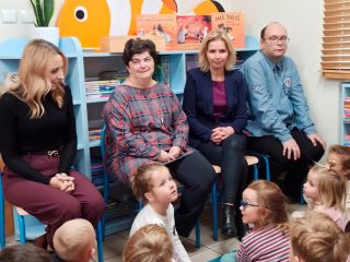 Klub Małego Czytelnika z przedszkolakami z PS nr 1 w Sułkowicach - zdjęcie 3