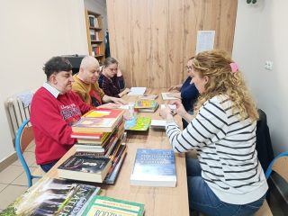 Zajęcia dla WTZ - praca bibliotekarza - zdjęcie 2